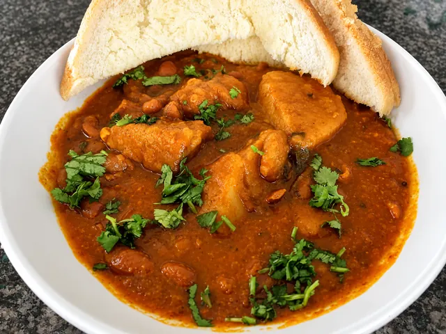 Pork and sugar bean curry served with bread