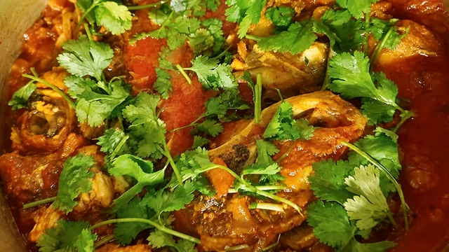 Steenbras fish curry with fresh herbs