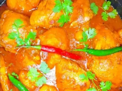 Chicken and potato curry for Durban bunny chow