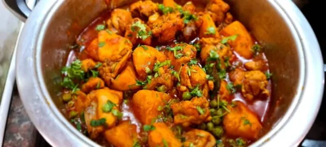 Durban Chicken Curry cooked with Durban Curry Lovers, All-in-One Masala