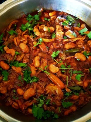 Cabbage & Butter Beans Curry by Maurine C