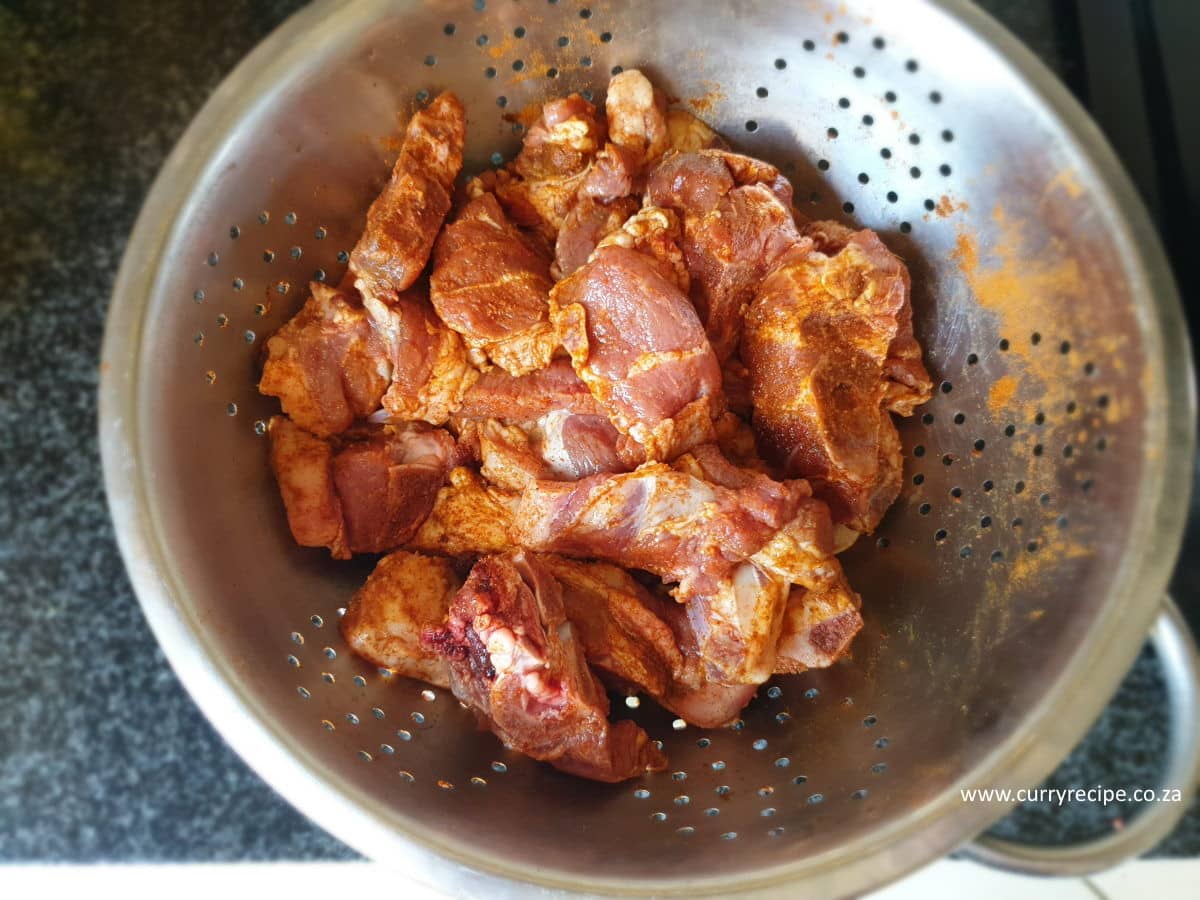 Shanes Durban Lamb Curry Recipe (StepbyStep with Photographs)
