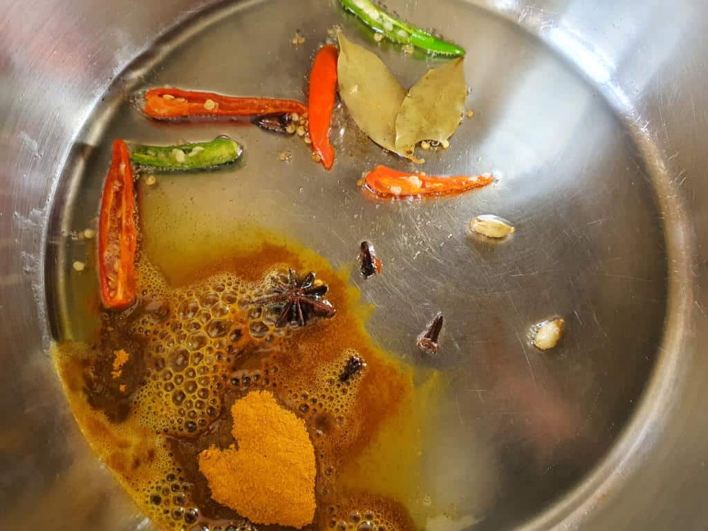 tempering spices for curry